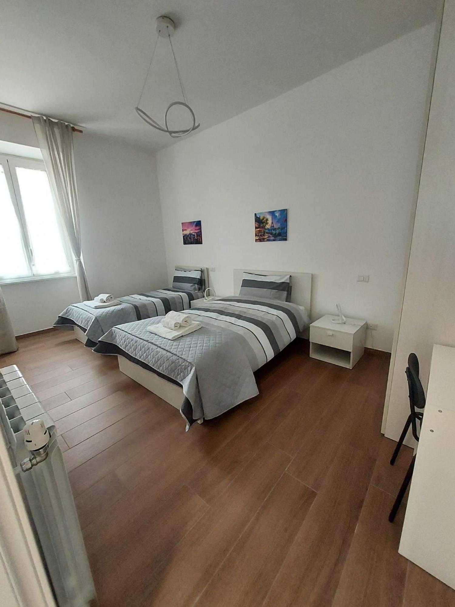 Carol House Piazza Bologna Apartamento *